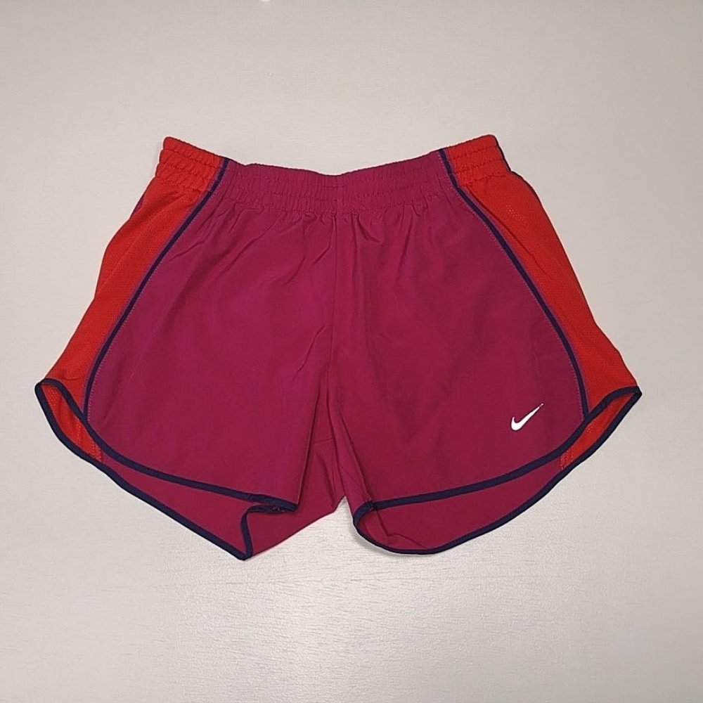 SHORT PINK NIKE SIZE ,,S DRI FIIT - Picture 1 of 4